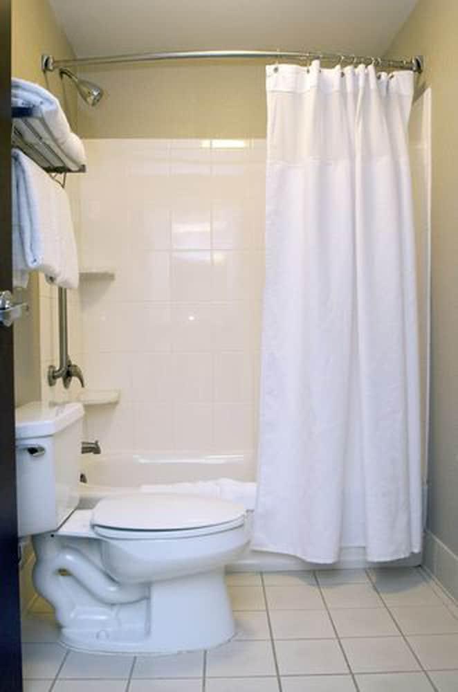 สปริงฮิลล์ สวีท หลุยส์วิลล์ แอร์พอร์ต Hotel ภายนอก รูปภาพ